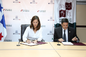 Acto protocolar de la Firma del  Convenio.