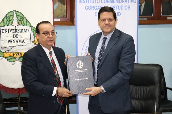 Dr. Eduardo  Flores  Castro y el  Dr. Néstor Sosa