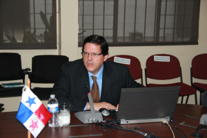 Dr. Néstor Sosa, Director General del ICGES.