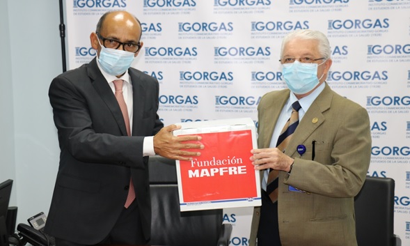 Señor Gerardo Corrales, Gerente General de Mapfre y el Dr. Juan Miguel Pascale, Director General del ICGES.