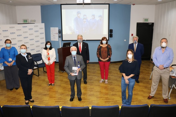 La  Fundación Belisario Porras, dona al Instituto Conmemorativo Gorgas de Estudios de la Salud (ICGES), un equipo  y mascarillas para la lucha contra el Covid- 19