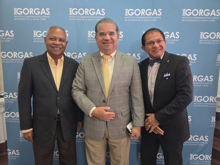 Revista Médica de Panamá a investigadores del ICGES